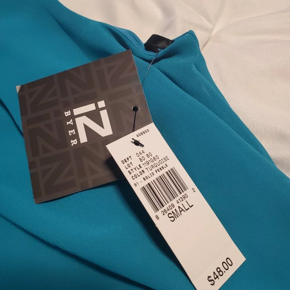 Dress - Picture 2 of 3